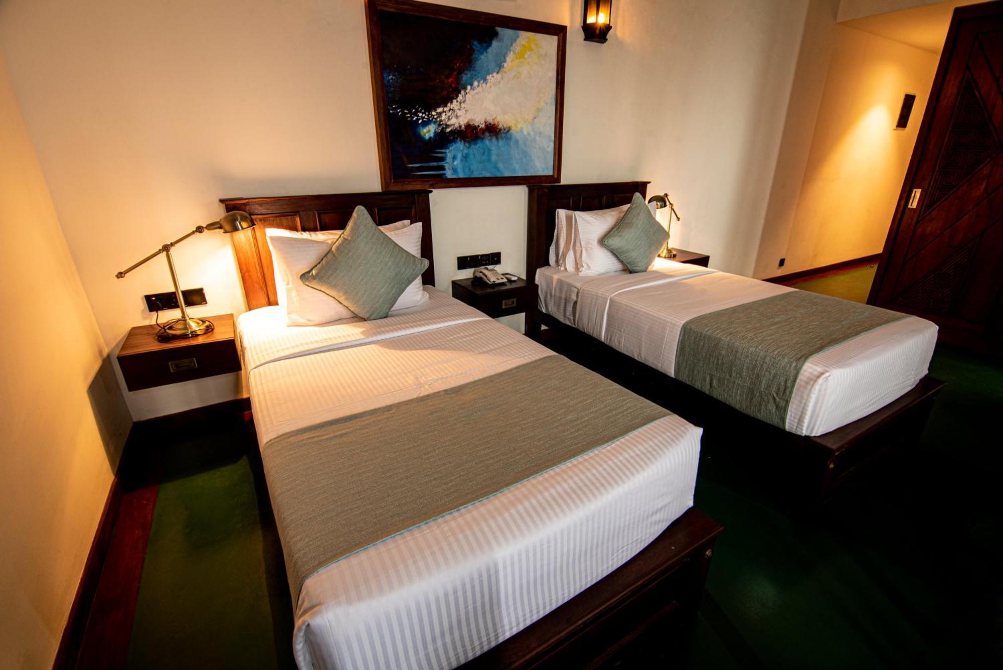 The Rockwall Boutique Hotel Bentota Exterior foto